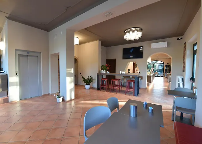 Vignale Hotel Vignale (Parma)